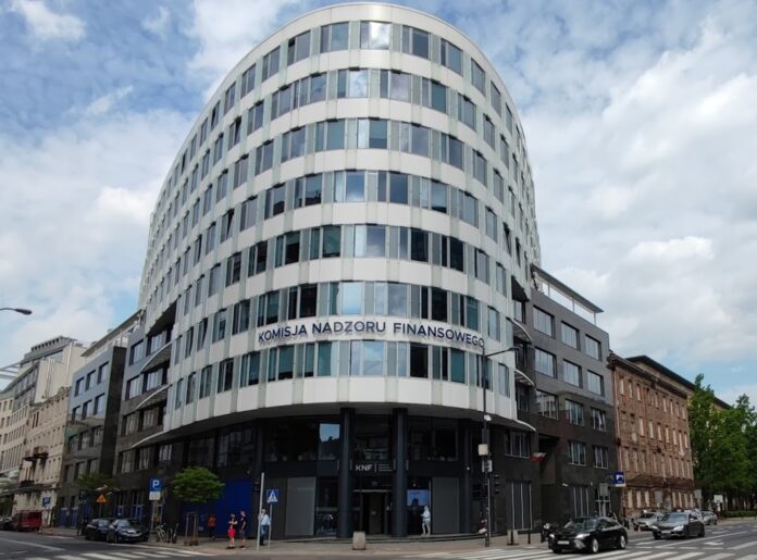 „jest-sedzia-i katem”.-los-cinkciarza-w-rekach-urzedasow-z-knf „jest-sedzia-i katem”.-los-cinkciarza-w-rekach-urzedasow-z-knf