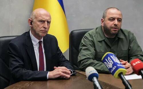 british-defense-minister-says-uk-forces-could-be-sent-to-ukraine-for-training british-defense-minister-says-uk-forces-could-be-sent-to-ukraine-for-training