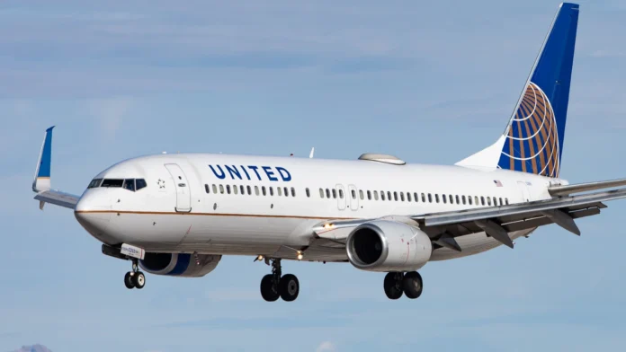 united-airlines-passenger-fakes-injury-to-board-early-on-pittsburg-to-chicago-flight