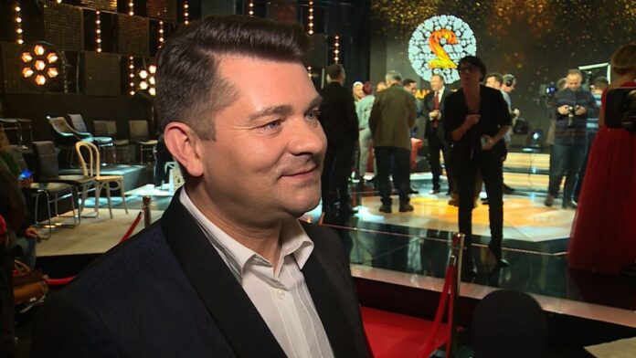 sylwester-z-polsatem-2024-w-toruniu-–-zenek-martyniuk-gwiazda-imprezy!