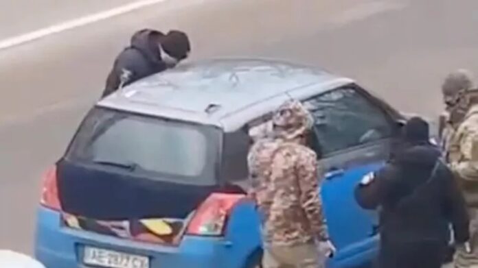 na-ukrainie-pracownicy-biur-mobilizacyjnych-zaczeli-korzystac-z-pomocy-taksowkarzy-–-pisza-media