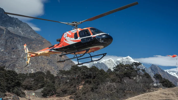 helicopter-carrying-5-us-citizens-makes-emergency-landing-in-kathmandu