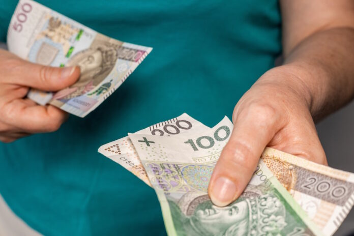 zima-w-polsce:-loty-opoznione-na-lotnisku-w-gdansku