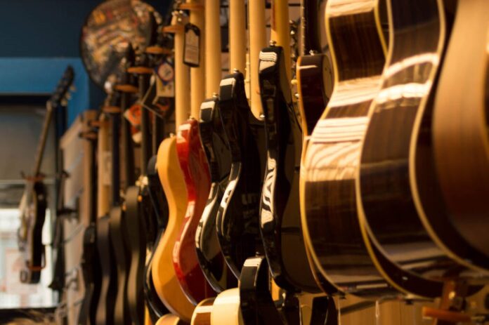 po-niemal-30-latach-historii-wroclawski-sklep-muzyczny-przechodzi-do-historii.-powodem-koszty po-niemal-30-latach-historii-wroclawski-sklep-muzyczny-przechodzi-do-historii.-powodem-koszty