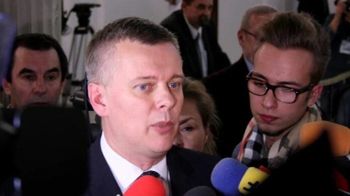siemoniak:-polska-nie-bedzie-przyjmowac-migrantow