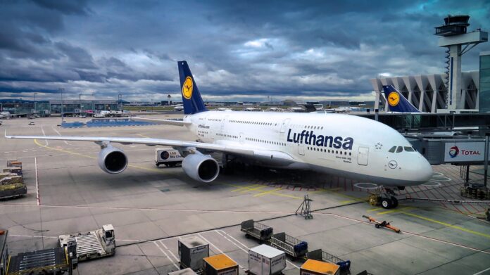lufthansa-group-integrates-apple-airtag-for-smarter-baggage-tracking