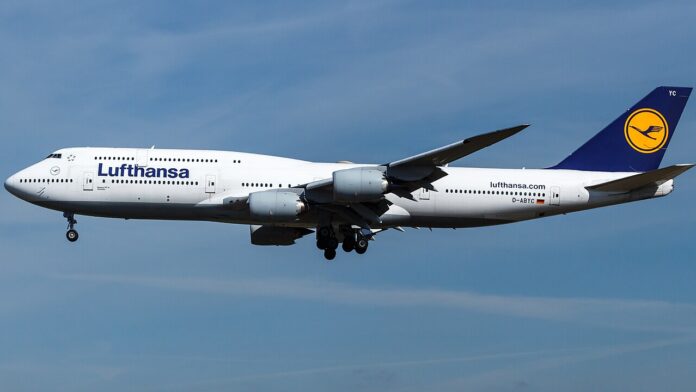 lufthansa-pilot-incapacitated-on-miami-to-frankfurt-flight lufthansa-pilot-incapacitated-on-miami-to-frankfurt-flight