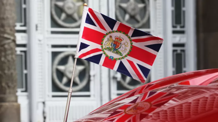 „the-times”-odkryl,-dlaczego-wielka-brytania-tak-powsciagliwie-reaguje-na-polityke-trumpa