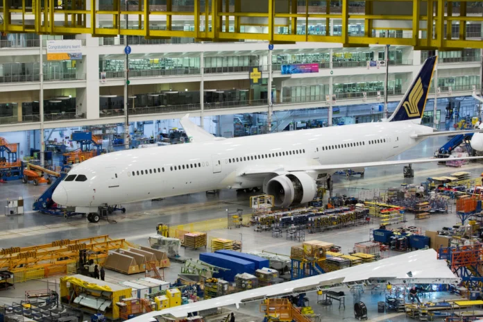 boeing-ends-787-repair-factory,-allocates-mechanics-to-777x-production boeing-ends-787-repair-factory,-allocates-mechanics-to-777x-production