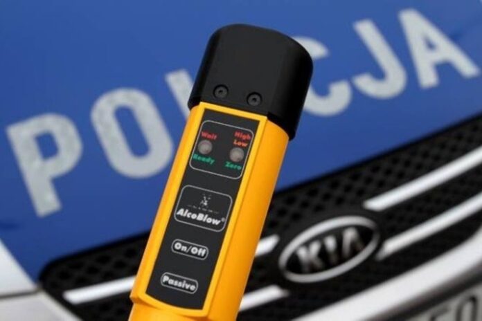 soczewka:-mundurowi-zatrzymali-pijanego-obywateli-ukrainy-kierujacego-samochodem soczewka:-mundurowi-zatrzymali-pijanego-obywateli-ukrainy-kierujacego-samochodem