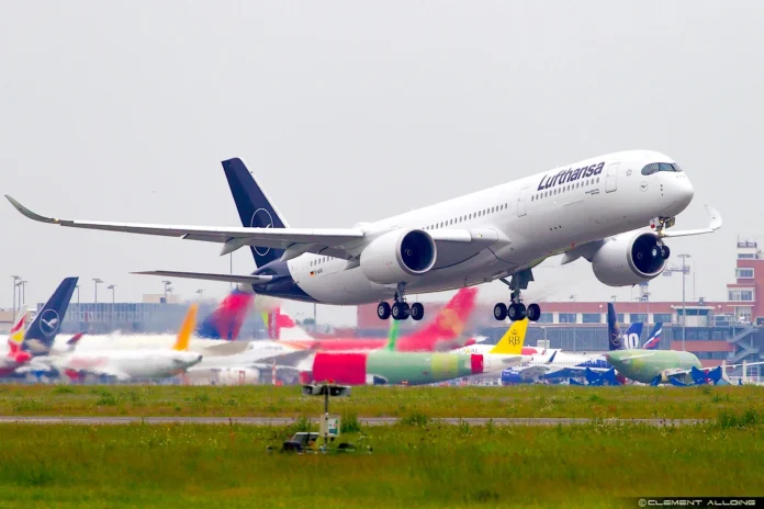lufthansa-to-take-delivery-of-new-aircraft-every-two-weeks-in-2025,-e1.6-bn-profit-and-more