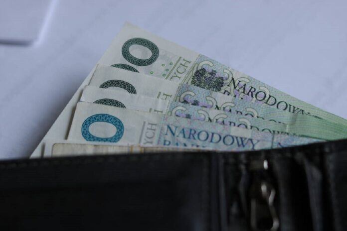 nowe-emerytury-od-wrzesnia.-kwota-wzrosnie-o-15%?