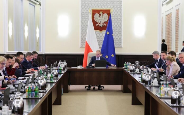 pierwszy-pakiet-deregulacyjny-dla-przedsiebiorcow-przyjety-przez-rzad