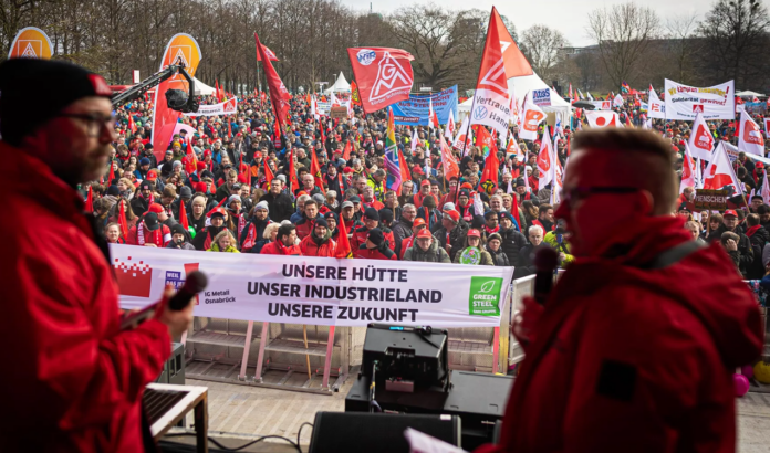 ponad-80-000-pracownikow-demonstruje-w-niemczech