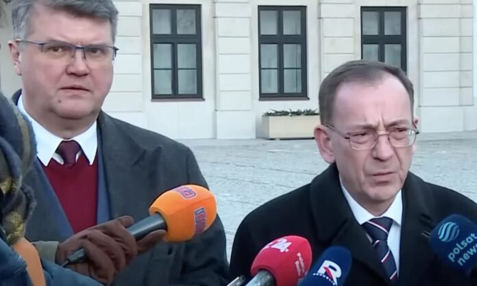 parlament-europejski-uchyla-immunitety-kaminskiemu-i-wasikowi