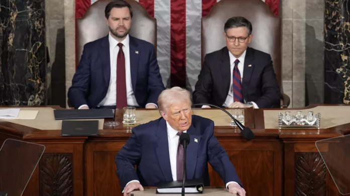 trump-mowi,-ze-nie-zartuje-na-temat-reelekcji-na-trzecia-kadencje