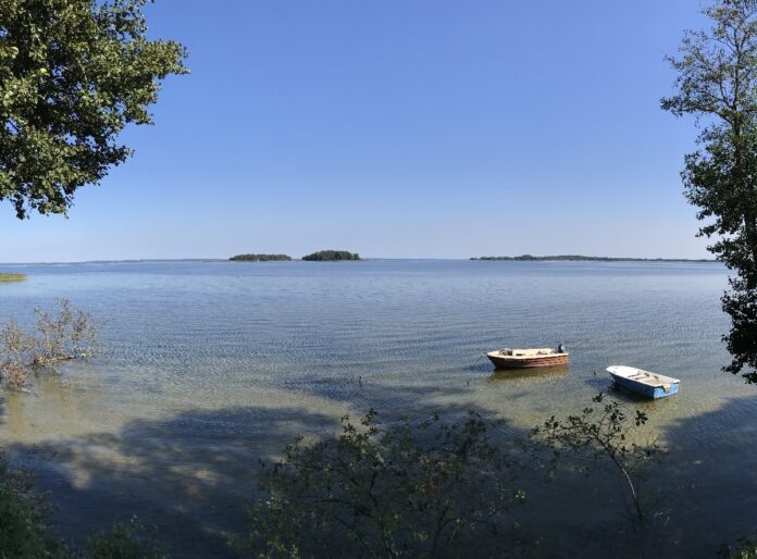 najwieksze-jezioro-w-polsce.-wydano-pilny-apel