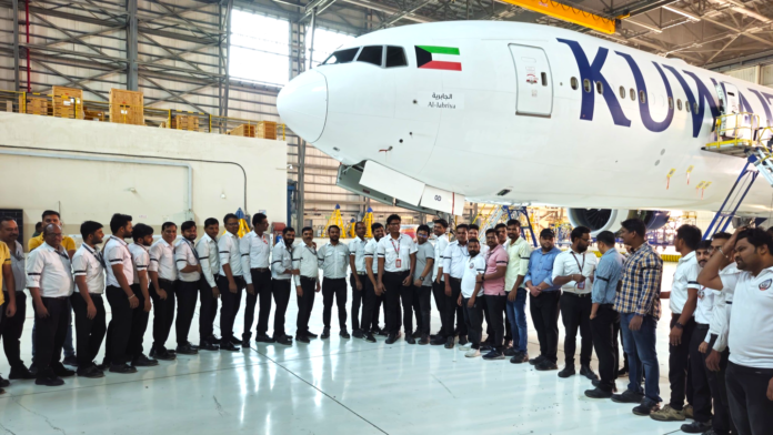 aiesl-1,100-fte-staff-stage-a-black-ribbon-protest-against-management aiesl-1,100-fte-staff-stage-a-black-ribbon-protest-against-management