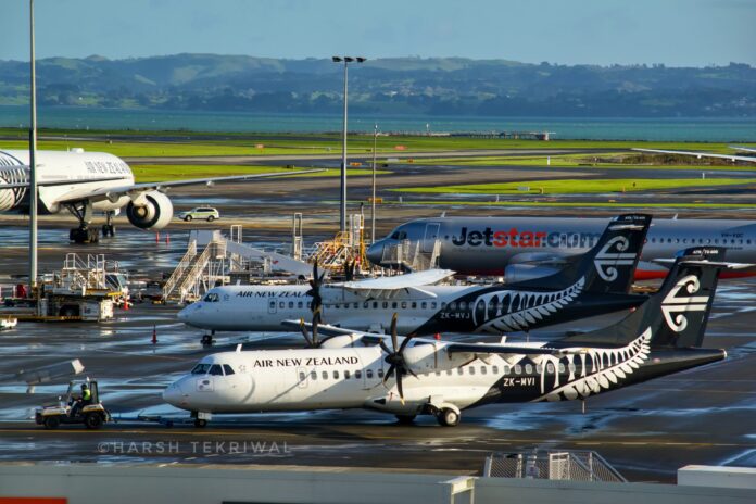 air-new-zealand-flight-bound-to-auckland-diverted-due-to-“strange-odor”