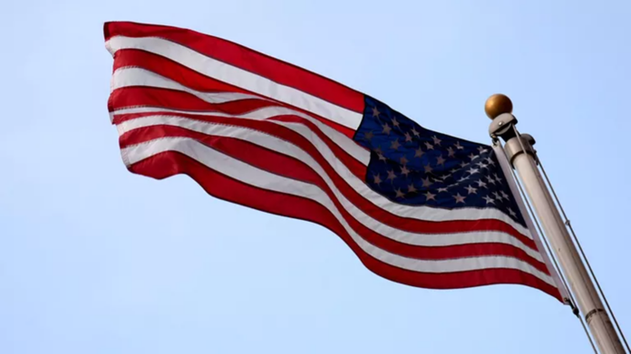 ekonomista,-na-ktorego-trump-powolywal-sie-przy-wprowadzaniu-cel-krytykuje-jego-decyzje ekonomista,-na-ktorego-trump-powolywal-sie-przy-wprowadzaniu-cel-krytykuje-jego-decyzje