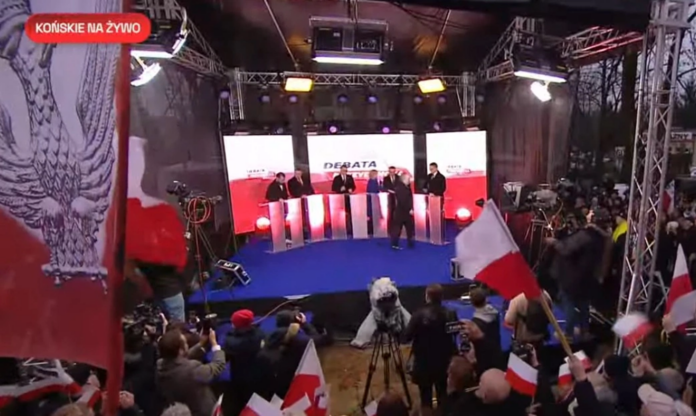 tajemnicza-debata-w-konskich:-kto-naprawde-za-nia-stal?-burmistrz:-zostalismy-wprowadzeni-w-blad