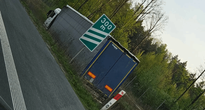 ukrainiec-kierujacy-tirem-zasnal-za-kierownica-na-s17