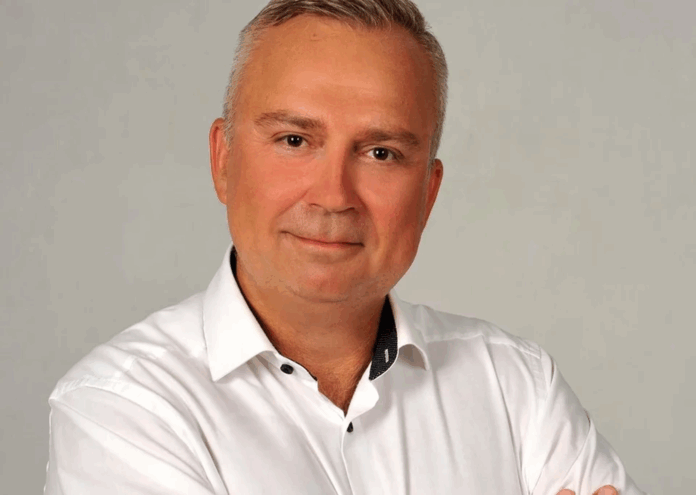 „stalinowskie-metody”.-piotr-wozniak-wyrzucony-z-lewicy-za-poparcie-obnizki-skladek-zdrowotnych