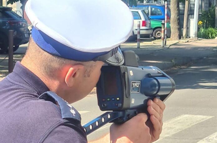 ruszaja-surowe-kontrole.-policja-sprawdzi-wyposazenie-samochodu