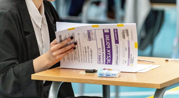 matura-ustna-2025:-terminy-i-godziny-egzaminow.-sprawdz,-kiedy-odbedzie-sie-egzamin