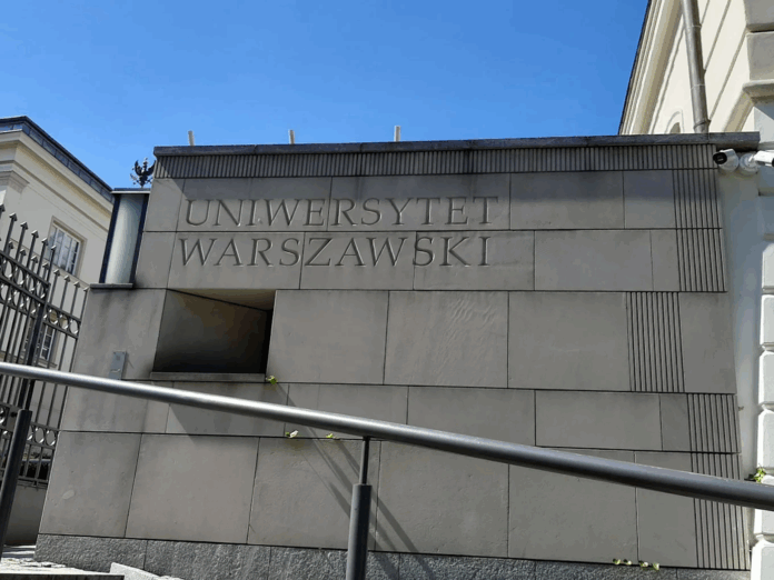 brutalny-mord-na-kampusie-uw:-prokuratura-wszczela-sledztwo-w-sprawie-zabojstwa-siekiera