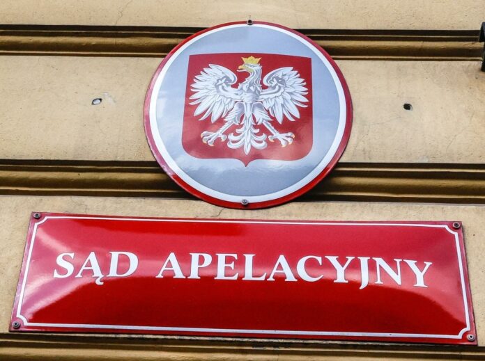 byly-minister-sprawiedliwosci-prawomocnie-skazany-za-fikcyjny-egzamin-na-bron