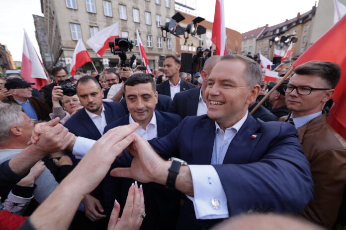 george-simion-wspiera-nawrockiego:-„donald-trump-popiera-nasza-walke-o-europe-wartosci”