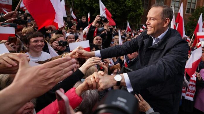 nawrocki-zapowiada,-ze-nie-poprze-przystapienia-ukrainy-do-nato