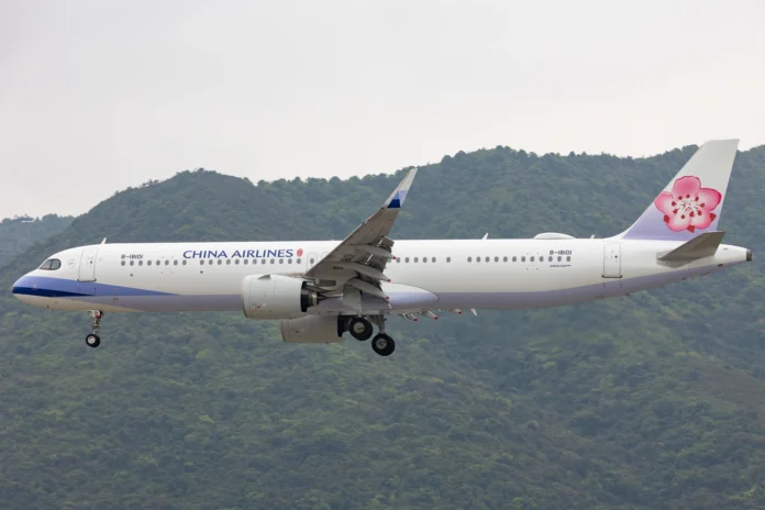 china-airlines-flight-diverts-to-hong-kong-after-unusual-emergency