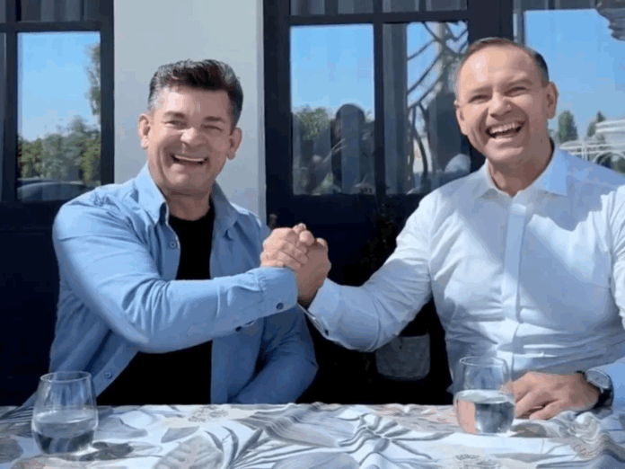 „totalne-dno!”-nawrocki-publikuje-zdjecie-z-martyniukiem.-internet-huczy