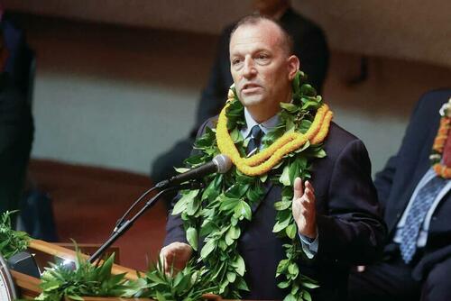 hawaii-becomes-first-state-to-charge-tourists-for-carbon-footprint hawaii-becomes-first-state-to-charge-tourists-for-carbon-footprint