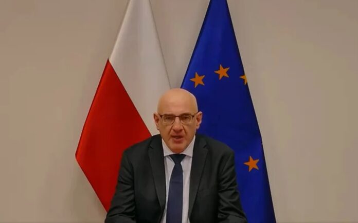 uklady-ponad-prawem?-prokurator-ostrowski-mial-interweniowac-ws.-uwolnienia-podejrzanej-o-oszustwa uklady-ponad-prawem?-prokurator-ostrowski-mial-interweniowac-ws.-uwolnienia-podejrzanej-o-oszustwa