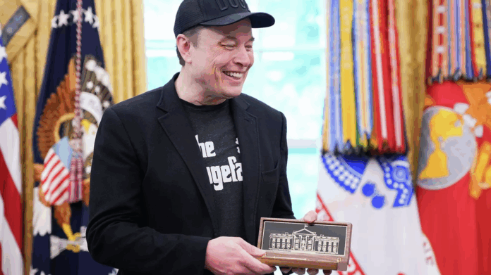 trump-przekazuje-muskowi-klucz-do-bialego-domu