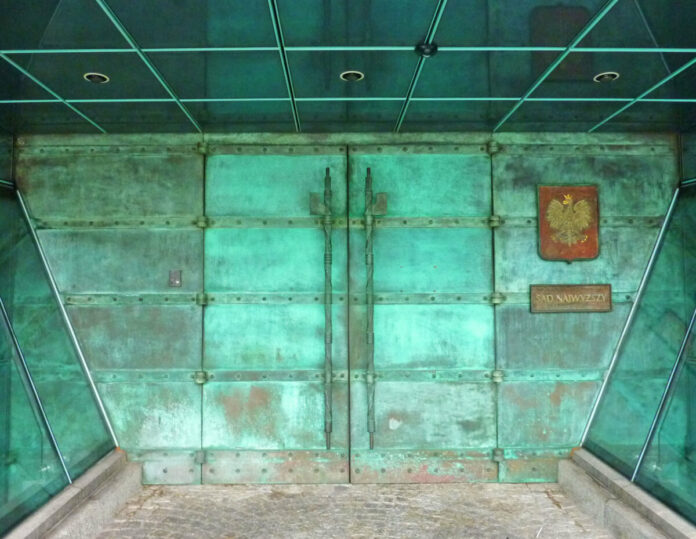 iustitia-domaga-sie-likwidacji-nielegalnej-izby-odpowiedzialnosci-zawodowej-sn