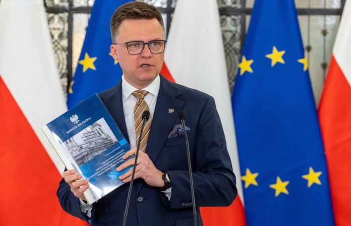 zapytano-polakow-komu-najbardziej-ufaja.-odpowiedzi-zaskakuja zapytano-polakow-komu-najbardziej-ufaja.-odpowiedzi-zaskakuja