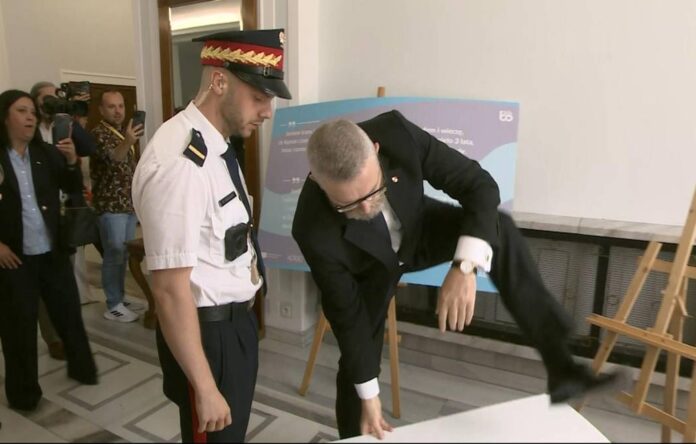 lewica-sklada-zawiadomienie-do-prokuratury-ws-grzegorza-brauna.-„dorwiemy-ich”