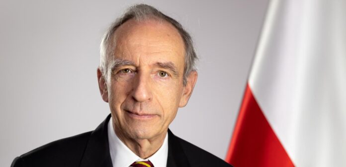 ewakuacja-polakow-z-bliskiego-wschodu.-bartoszewski:-„na-wlasna-odpowiedzialnosc” ewakuacja-polakow-z-bliskiego-wschodu.-bartoszewski:-„na-wlasna-odpowiedzialnosc”