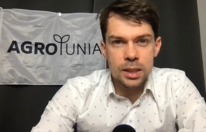 michal-kolodziejczak-opuszcza-ministerstwo-rolnictwa.-„nie-bede-tego-firmowal-swoja-twarza”