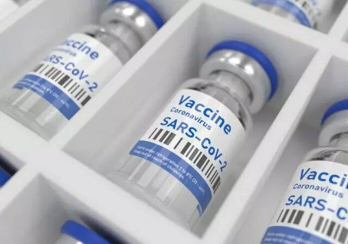 neurologiczne-powiklania-po-szczepieniu-przeciw-covid-19:-sad-w-kaliszu-nie-moze-znalezc-bieglego