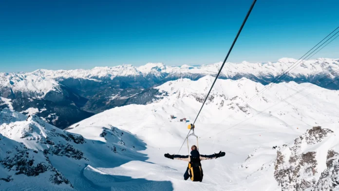 top-10-countries-to-visit-for-outdoor-adventure-travel-in-the-world top-10-countries-to-visit-for-outdoor-adventure-travel-in-the-world