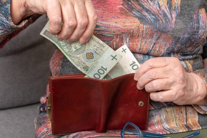 szokujace-dane-gus!-polska-sie-wyludnia,-czy-twoja-emerytura-zniknie? szokujace-dane-gus!-polska-sie-wyludnia,-czy-twoja-emerytura-zniknie?