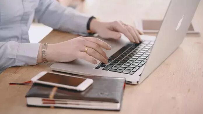 mniej-pracy,-tyle-samo-wynagrodzenia.-rzad-testuje-nowy-model-etatu