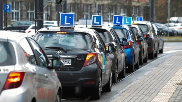 ile-zaplacisz-za-prawo-jazdy-kategorii-b-w-2025-roku?