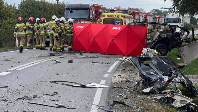 tragedia-na-s52:-kierowca-zawrocil-pod-prad-policja-ostrzega-przed-smiertelnym-ryzykiem.