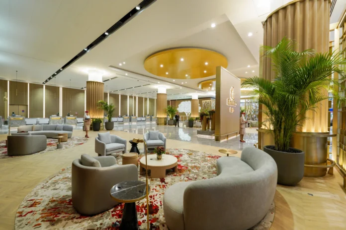 emirates-opens-new-first-class-lounge-at-busiest-int’l-airport-in-the-world